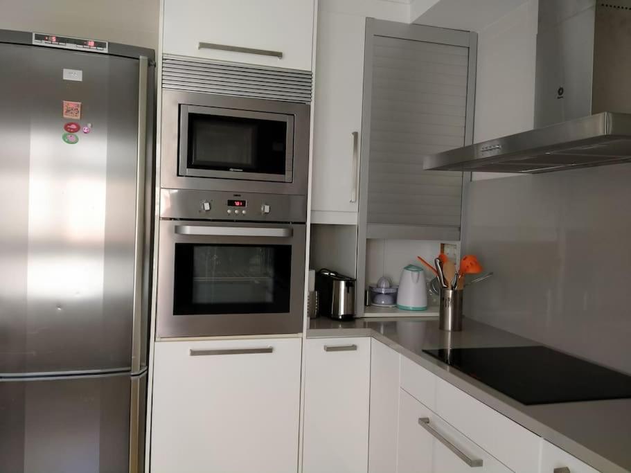 Apartamento Lekeitio, Garaje Y Wifi ภายนอก รูปภาพ